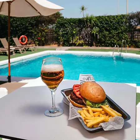 Ibis Cadiz
