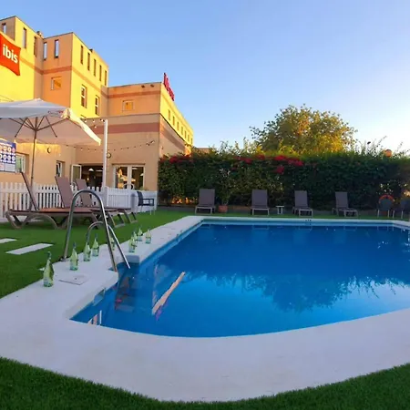 Ibis Cadiz Otel 2*