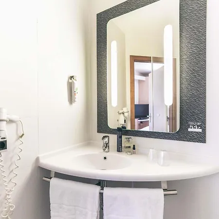 Ibis Cadiz 2* ヘレス