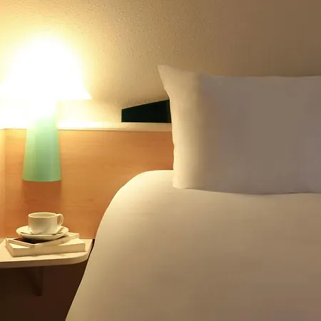 ホテル Ibis Cadiz 2*