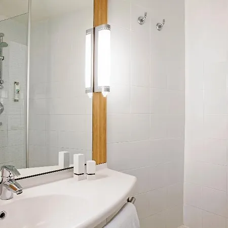 ホテル Ibis Cadiz ヘレス