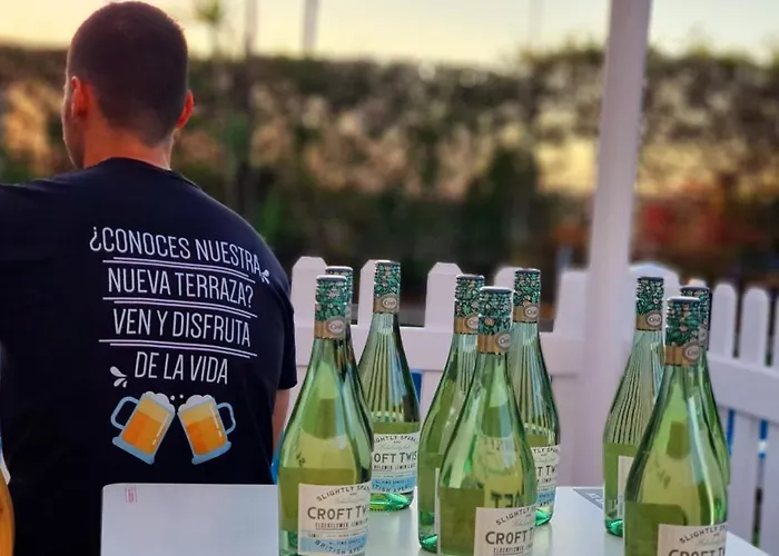 酒店 赫雷斯德拉弗龙特拉加的斯宜必思酒店 2*