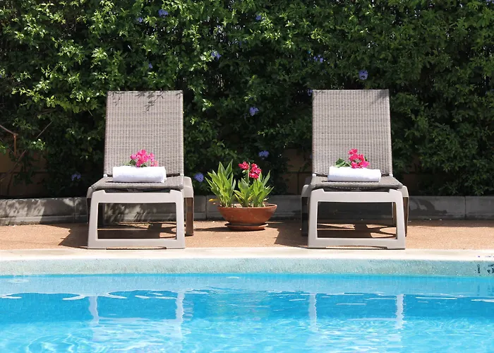 赫雷斯德拉弗龙特拉加的斯宜必思酒店 酒店 2*