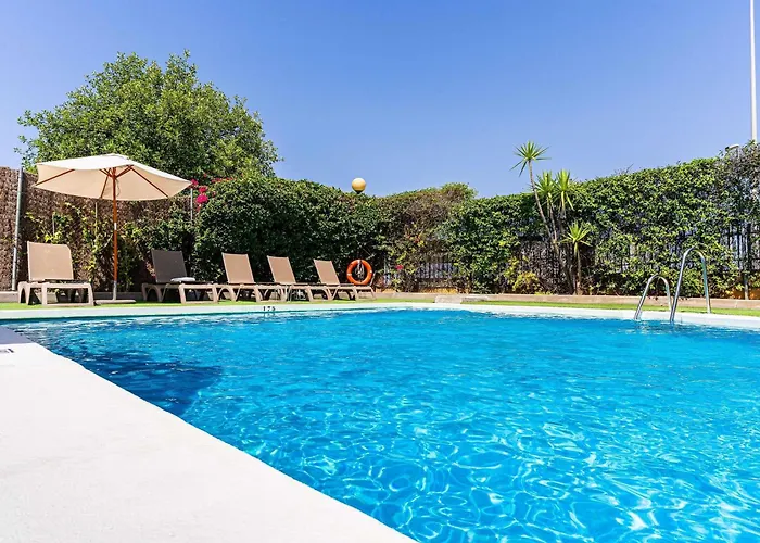 Отель Ibis Cadiz Херес-де-ла-Фронтера