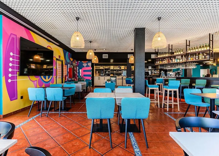 赫雷斯德拉弗龙特拉加的斯宜必思酒店 2* 赫雷斯